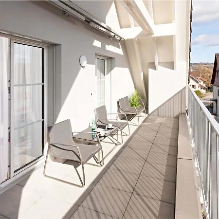 Exklusive 5,5 Zimmer Wohnung Fuer Familien Und Business Eschenz Exterior photo